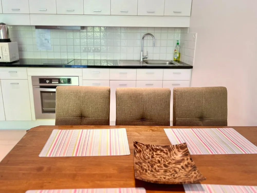 1 Bedroom Standard room with mountain view