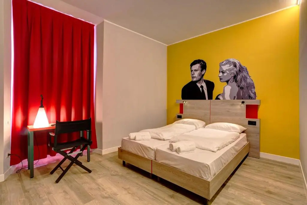 Standard Double room (twin beds)