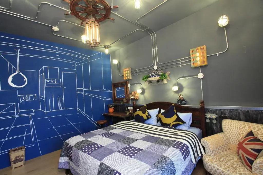 Superior Double room with balcony (full double bed)