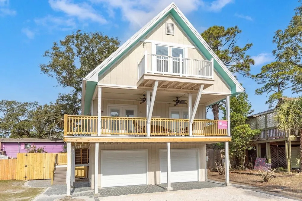 Sandys Beach House by Tybee Vacation Rentals