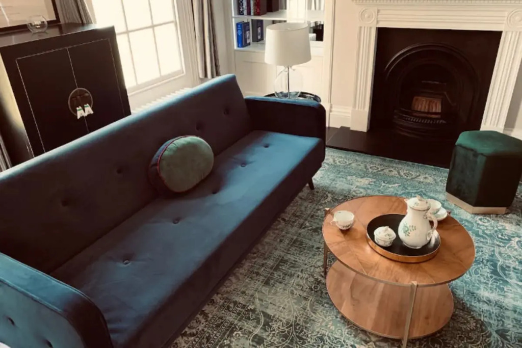 The Midsummer Common - Modern & Spacious 2BDR House with Garden — фото 4