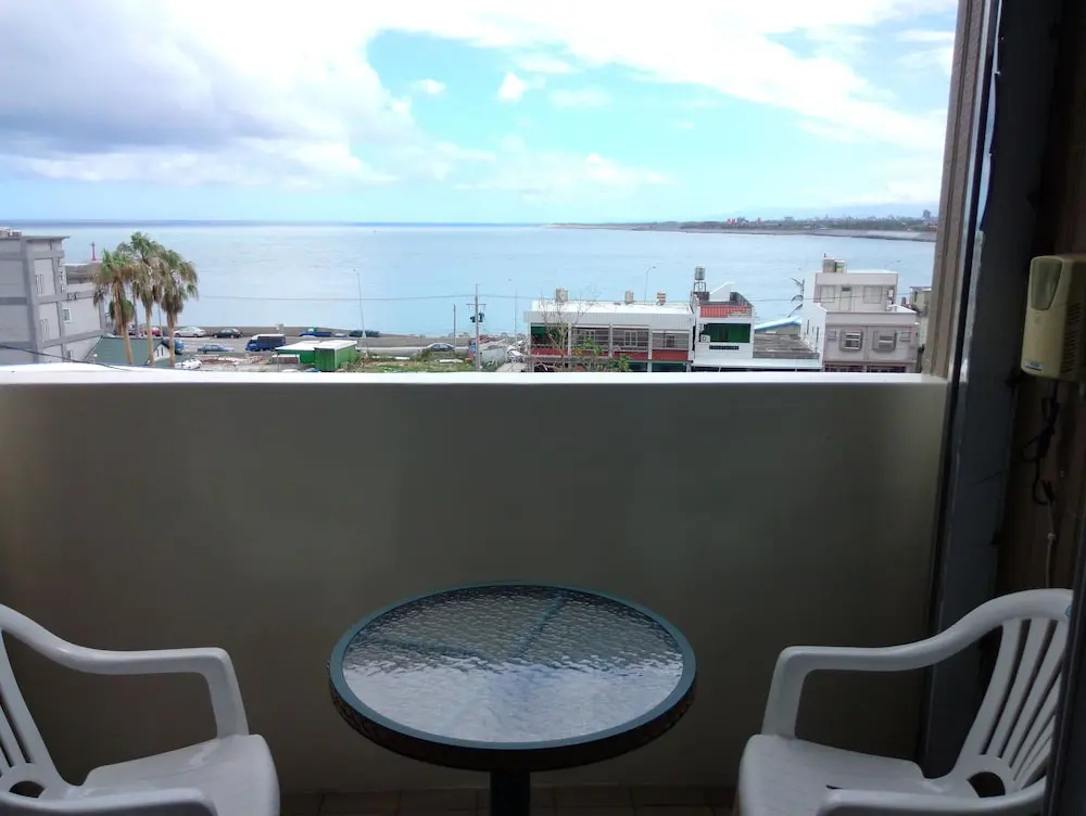 Standard Quadruple room with ocean view