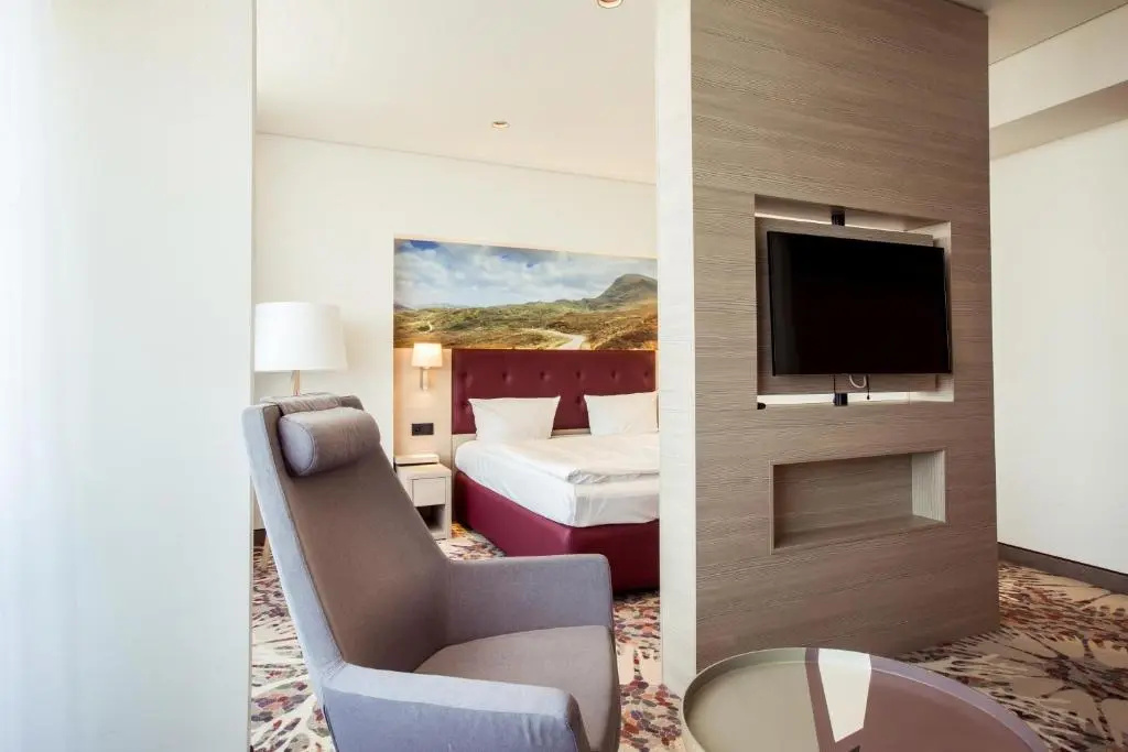 Superior Double room (full double bed)