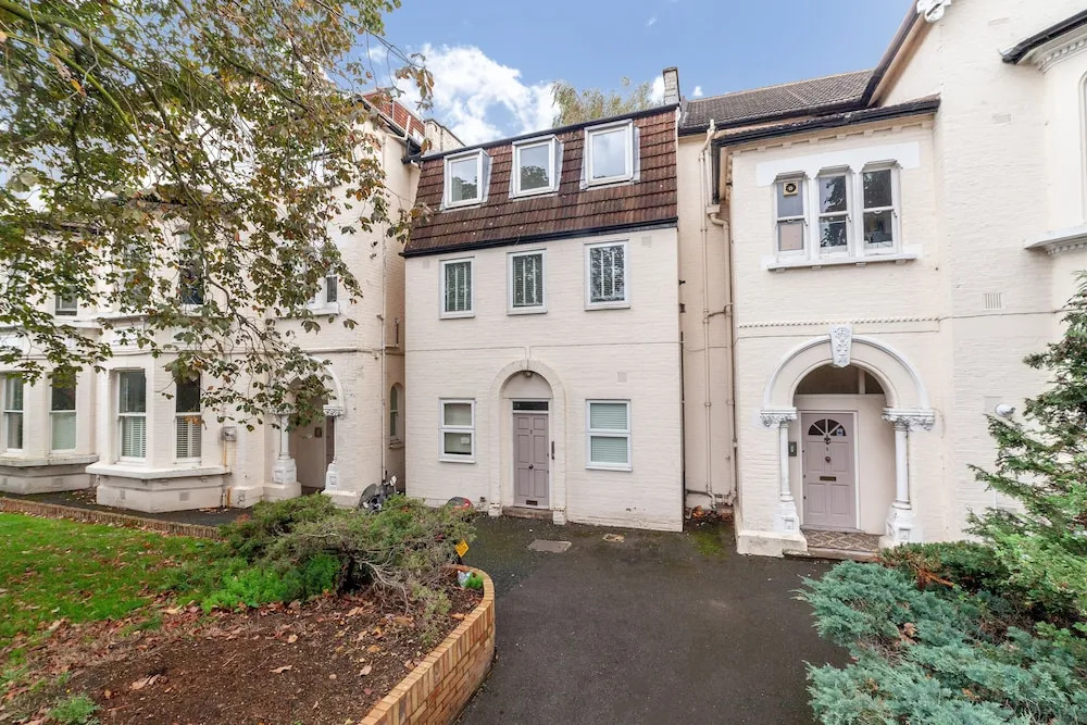 The Wandsworth Flat