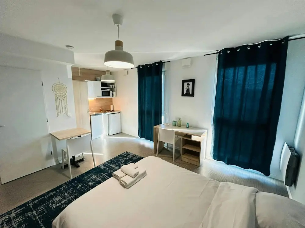 Voir la photo 3 — We Live In R - Suite 401
