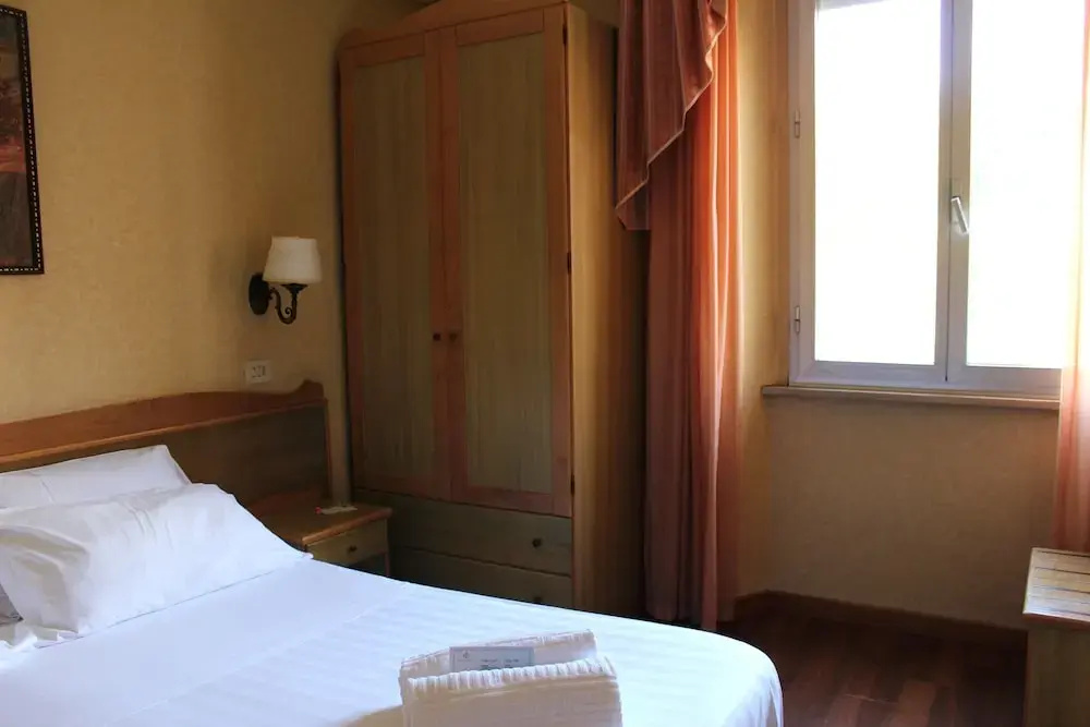 Phi Hotel Ambra - Chambres