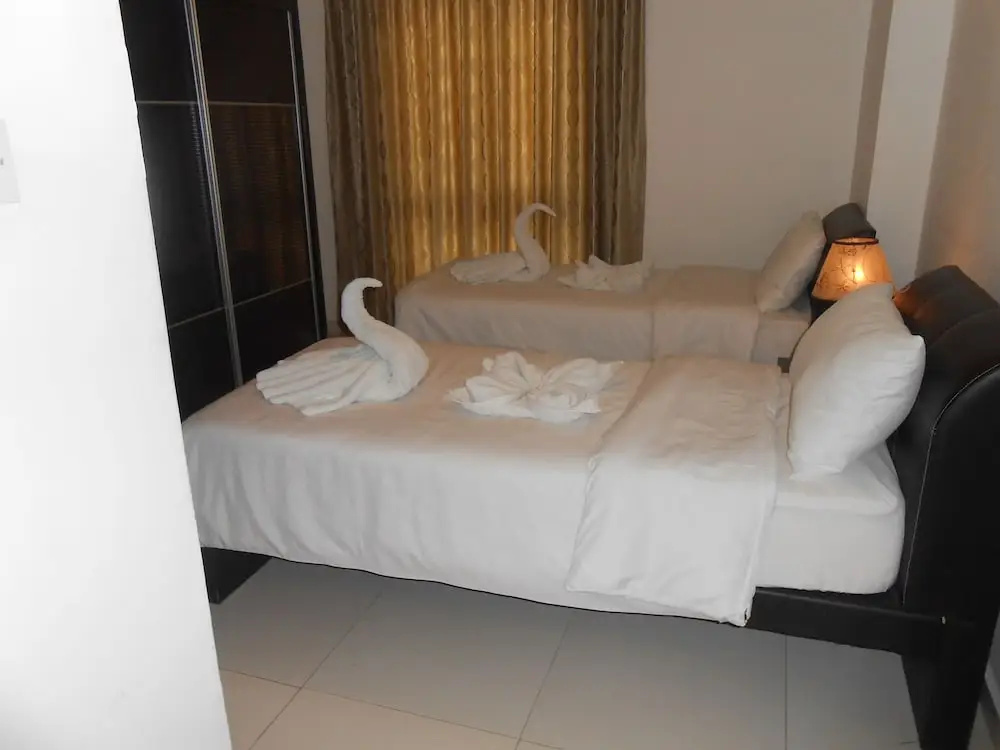 2 Bedrooms Standard Triple room with city view