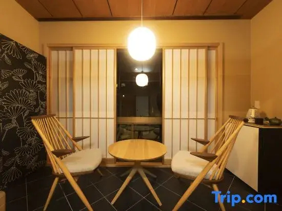 Standard room with river view