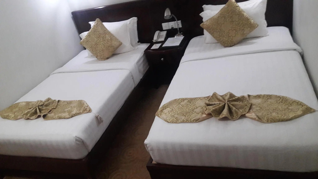 Standard Double room (full double bed)