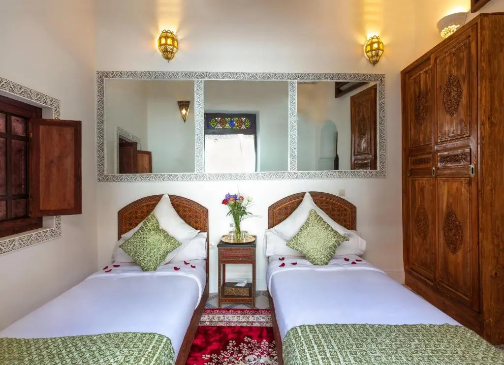 Standard Double room (twin beds)