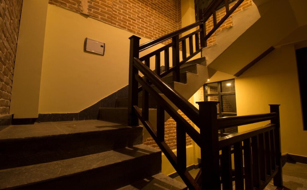 Image 12