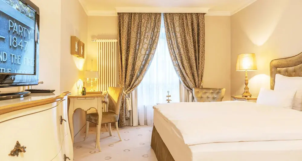 Victor's Residenz - Hotel Schloss Berg - Chambres