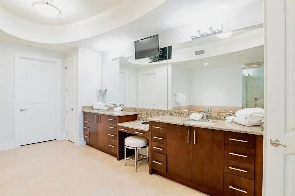 Hotel photo 37