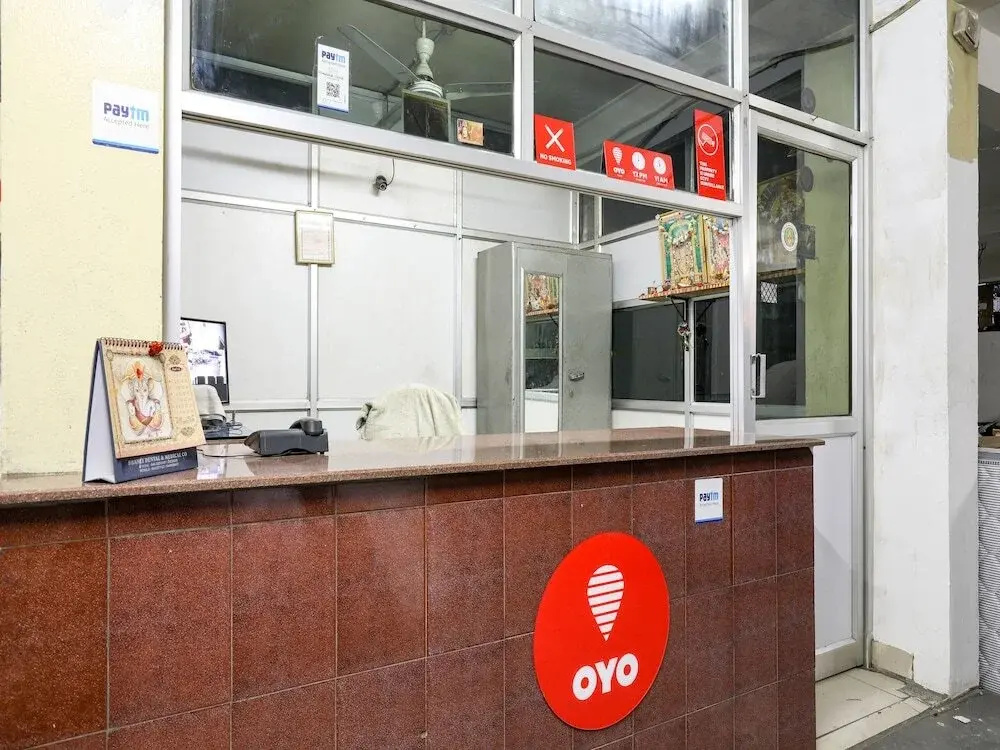 Vishnu Priya Residency By OYO Rooms