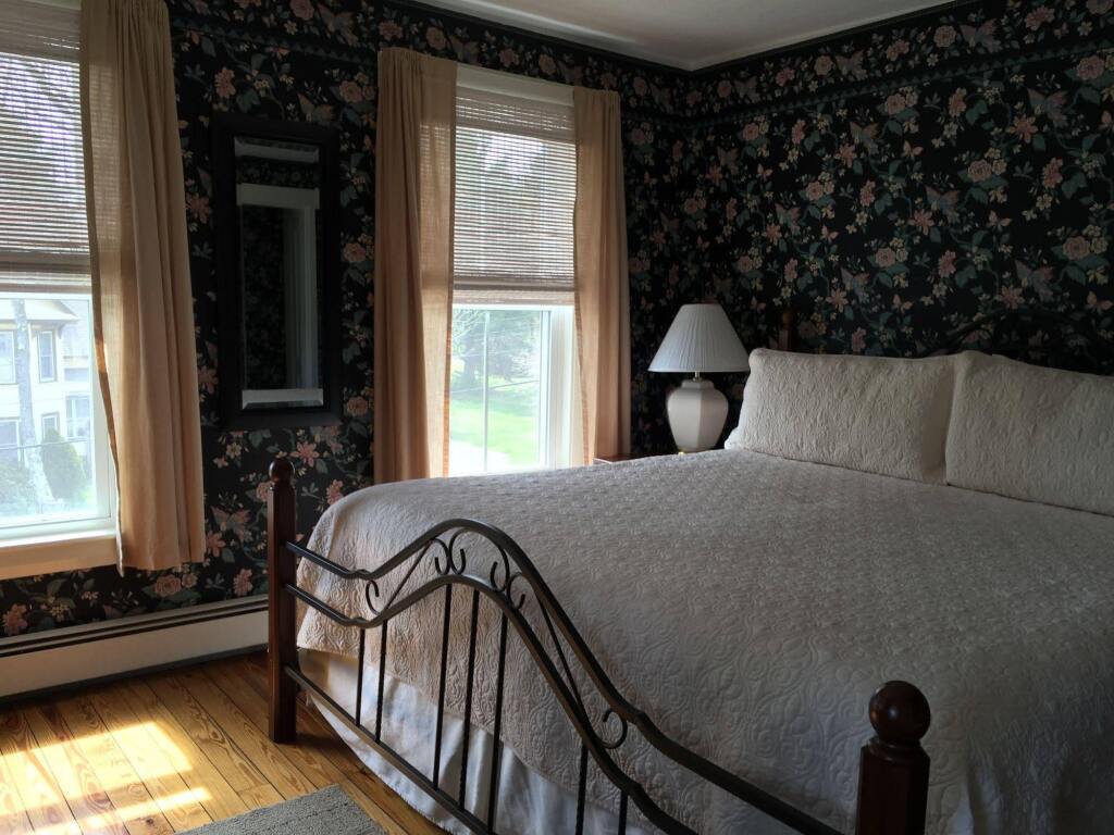 Lakeview Inn by null