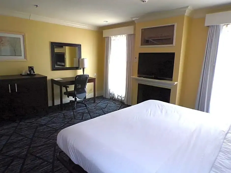Niagara Crossing Hotel & Spa - Chambres
