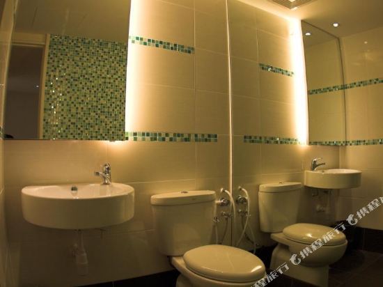 The 5 Elements Hotel