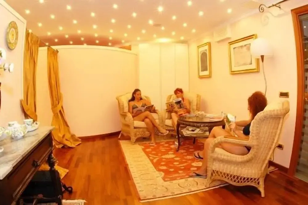 Hotel photo 21