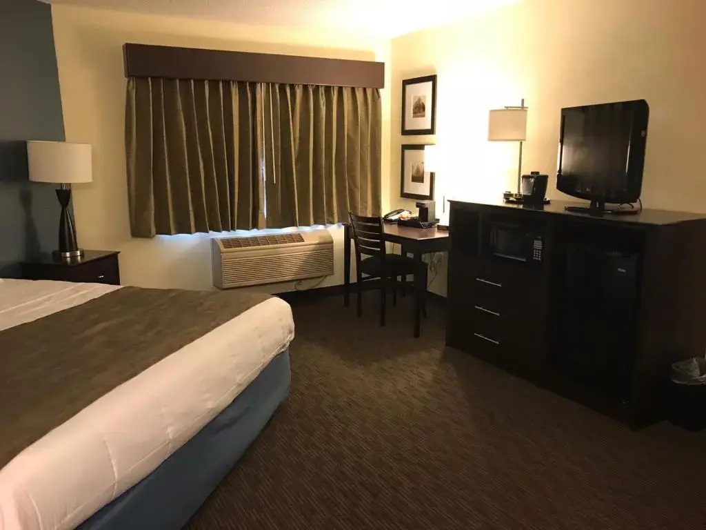 AmericInn by Wyndham Hotel and Suites Long Lake - Chambres