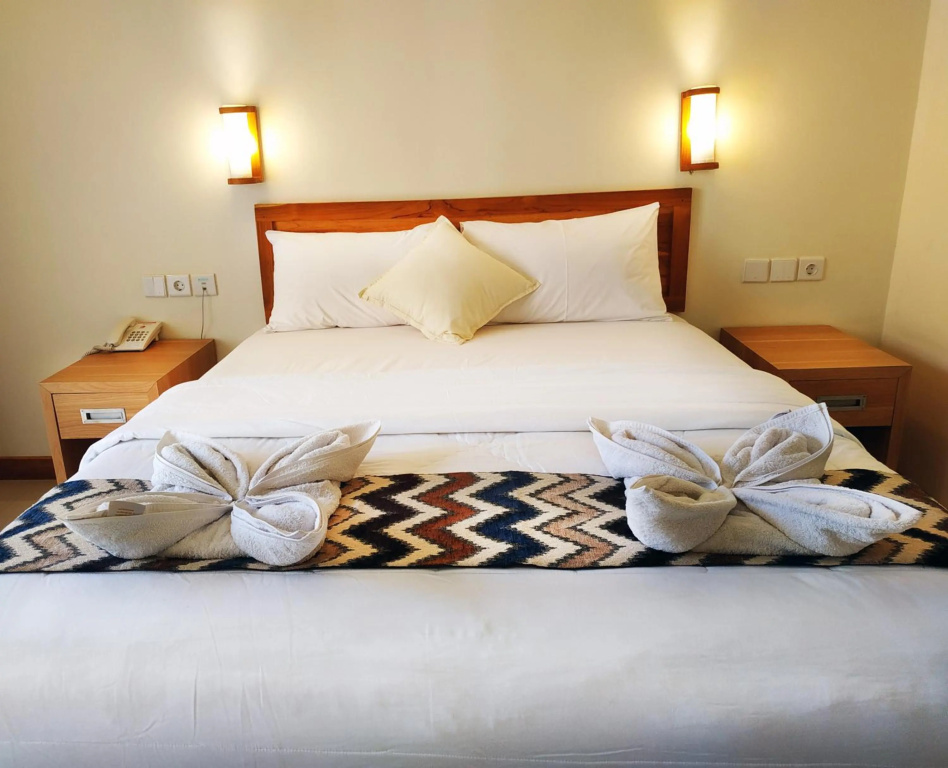 Komodo Lodge — 2