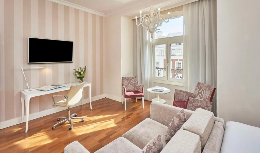 Hotel photo 44