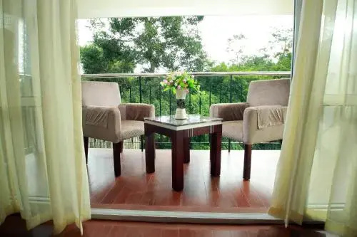 Balcony & Terrace