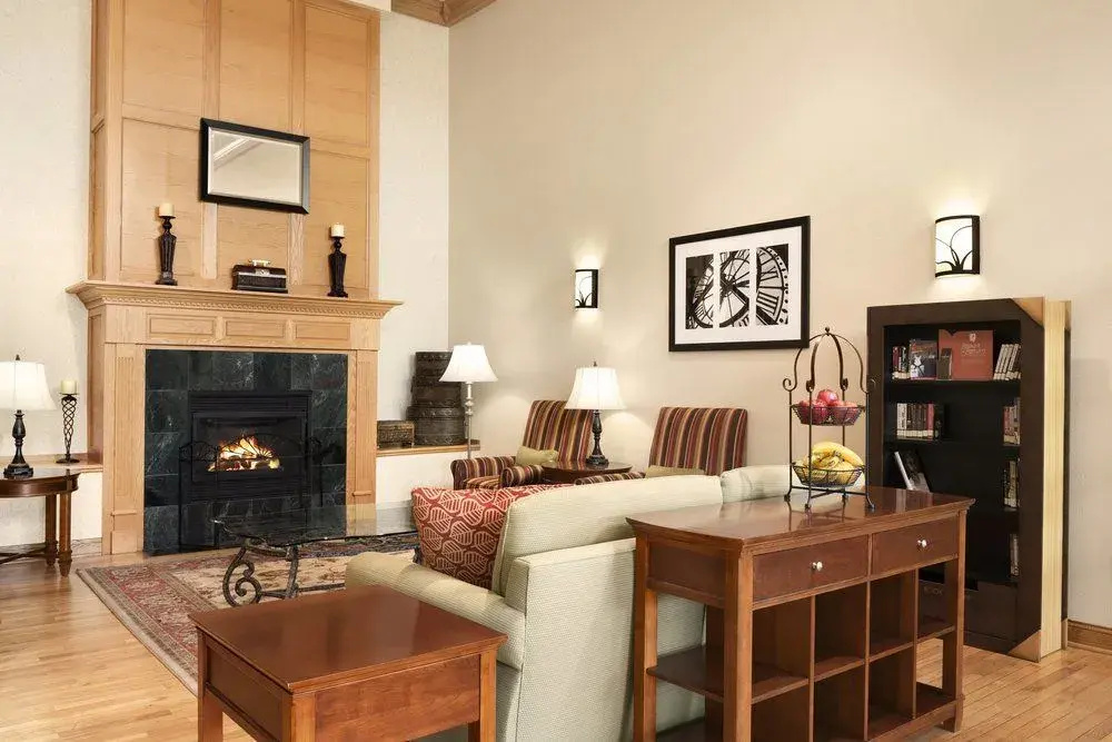 Lobby & Reception