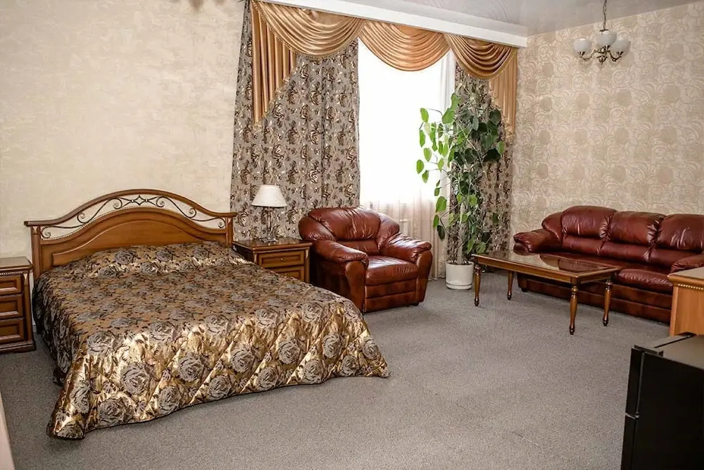 Luxury Double room (full double bed)