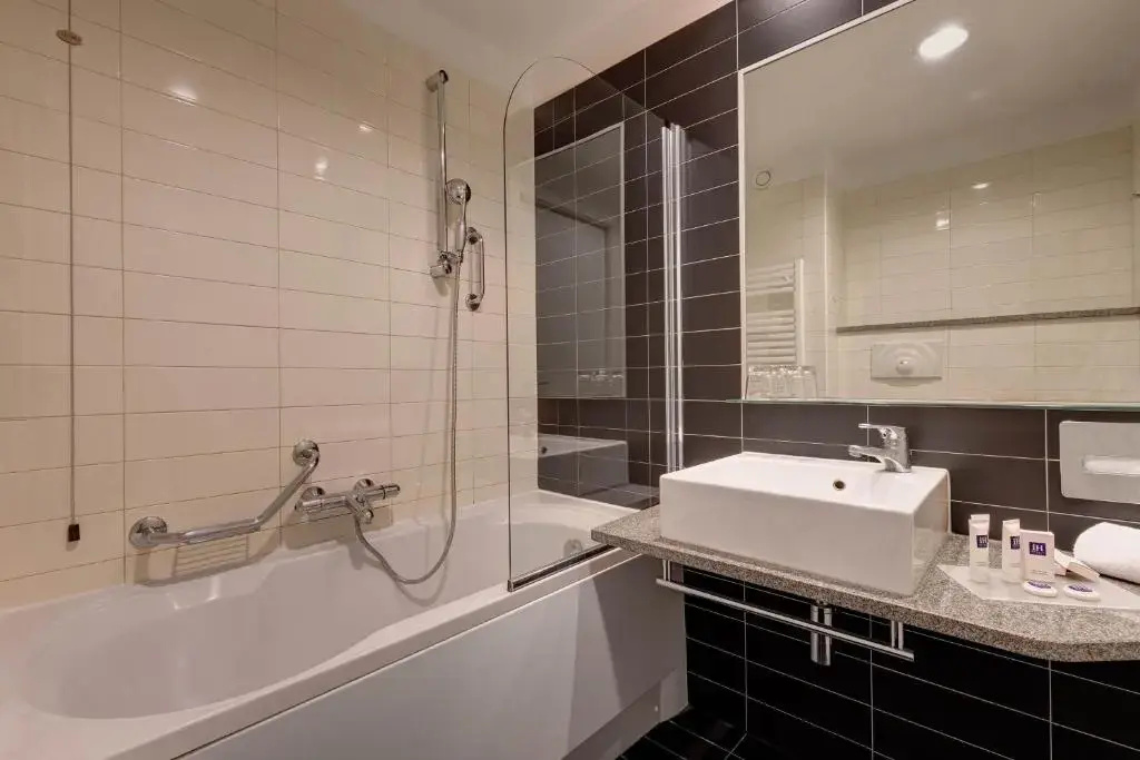 iH Hotels Roma Z3 - Chambres
