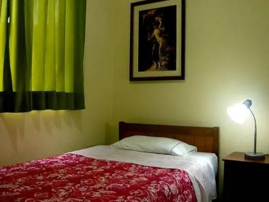 Hostal Tiffanis - фото 5