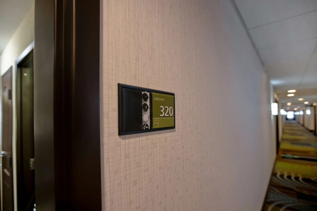 Lobby & Reception
