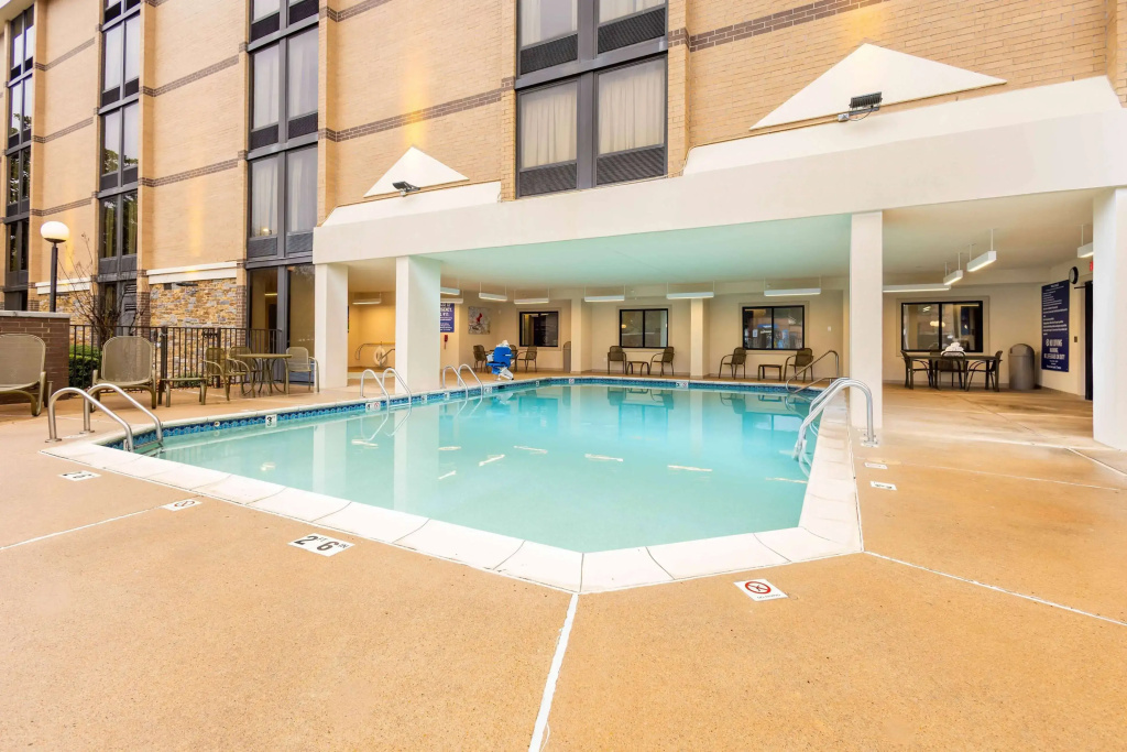 Heritage Inn Suites Houston/Sugar Land, Trademark by Wyndham - Général