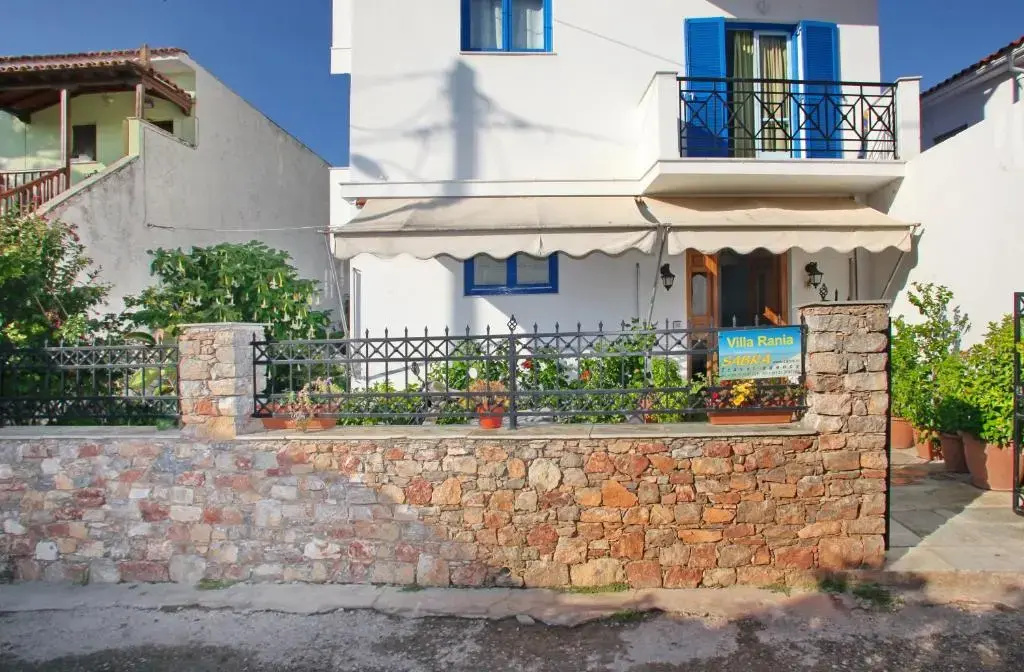 Rania Residence