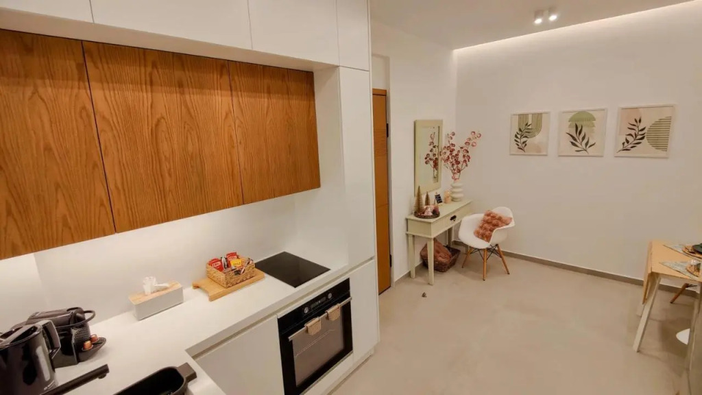 Elpis' cozy & luxury apartment - фото 15