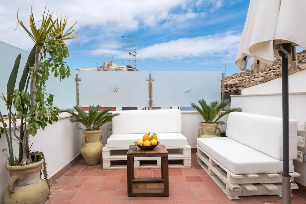 AM Suite With Terrace by Wonderful Italy