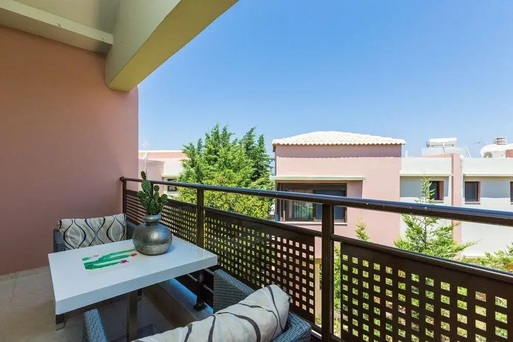 Balcony & Terrace