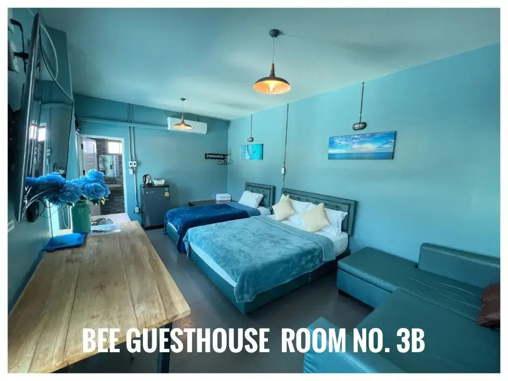 Standard Triple room with balcony