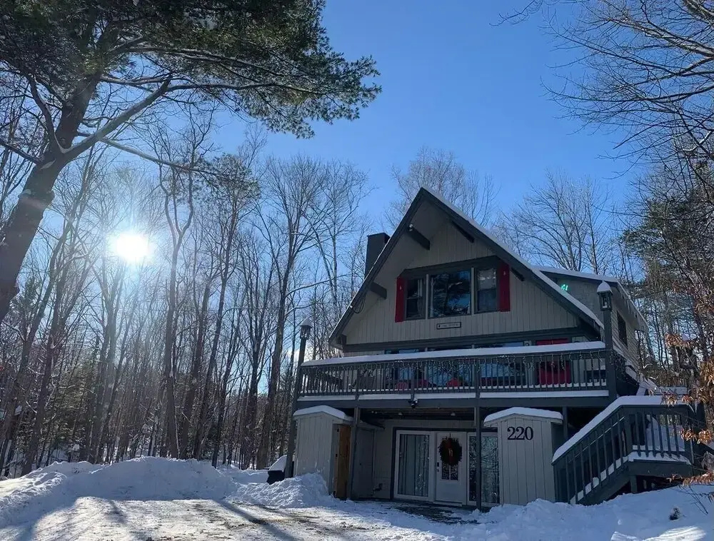 Treehouse Home in Ludlow