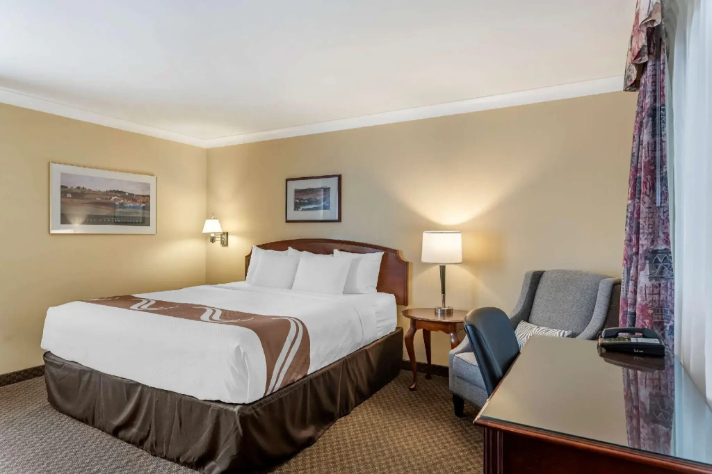 Quality Inn & Suites Garden of the Gulf - Chambres