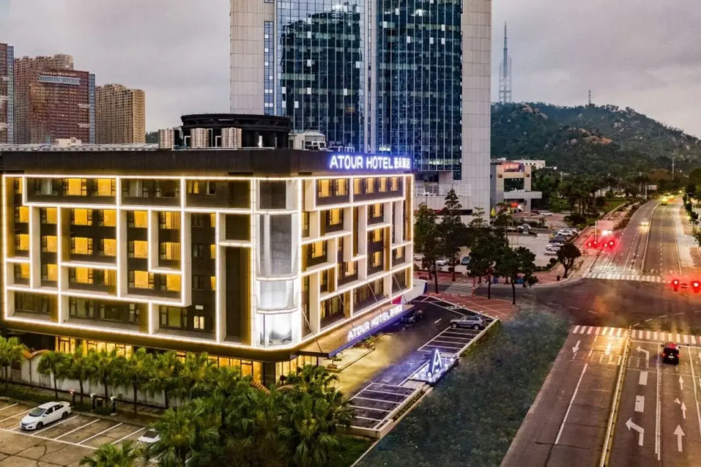 Atour Hotel Swimming Beach Qinglv Road Zhuhai