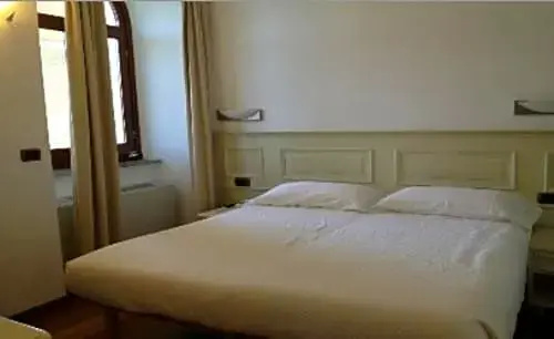 Albergo Ristorante Paradiso - Chambres