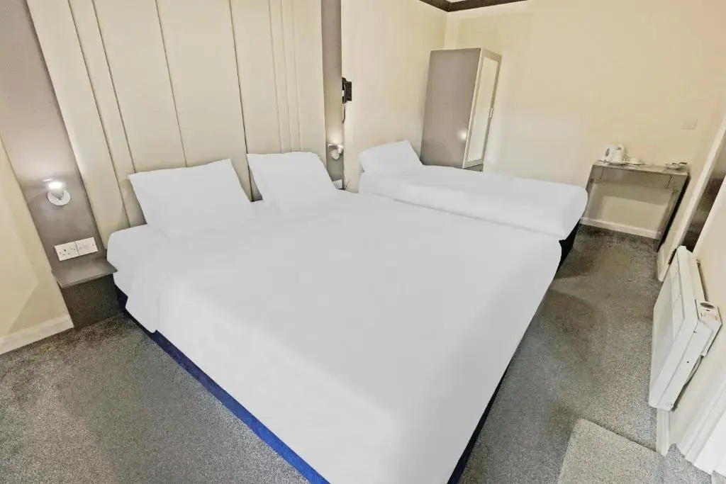 OYO The Baltimore Hotel - Chambres
