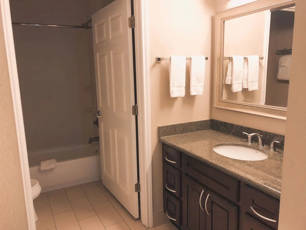 Staybridge Suites Covington - Chambres
