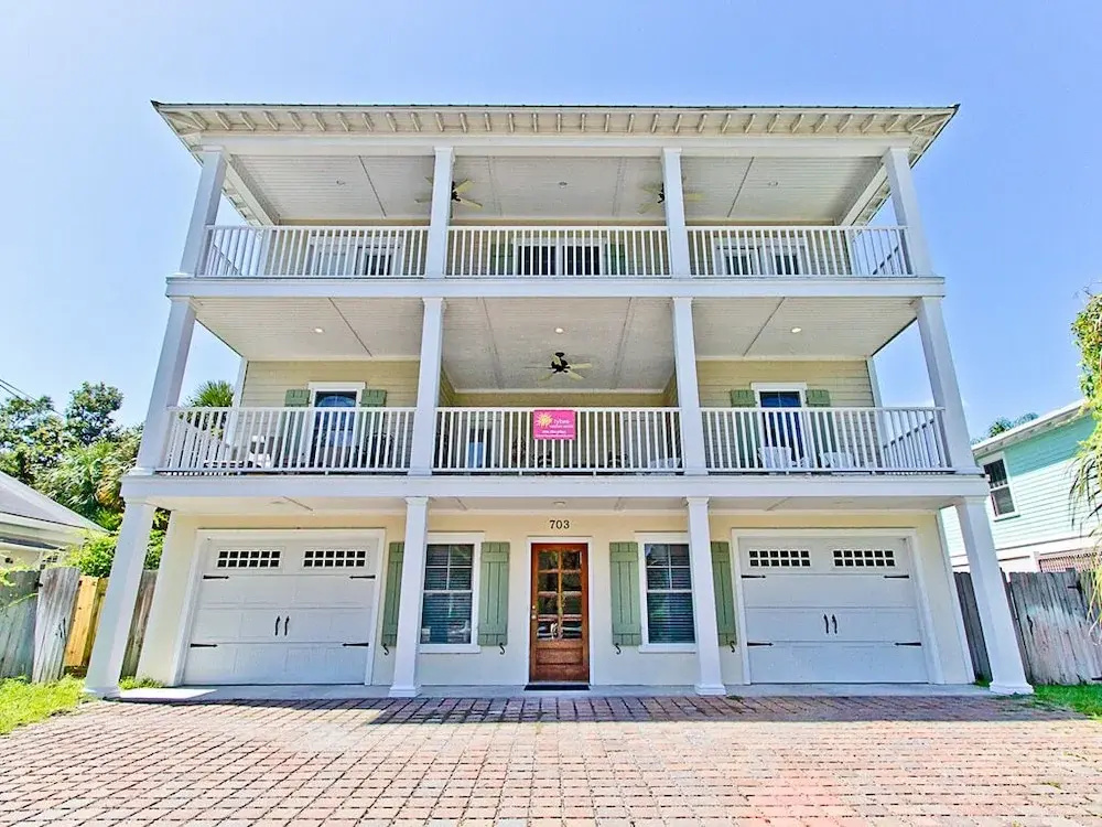 Lazy Dayz Tybee Vacation Rentals