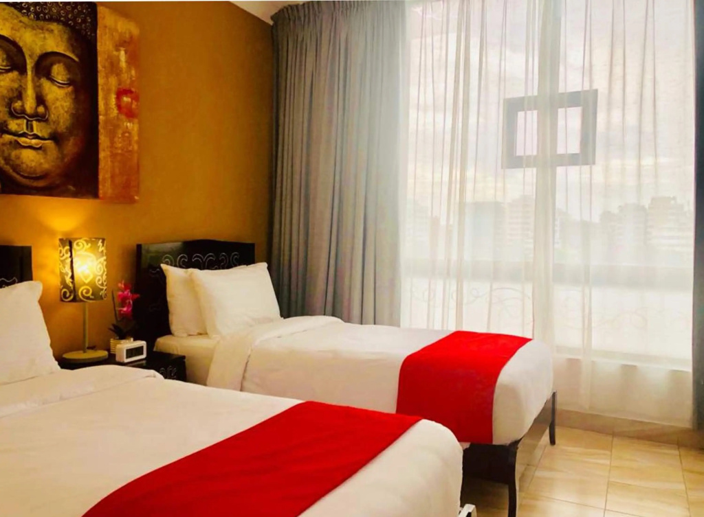 CBD Hotel — 4