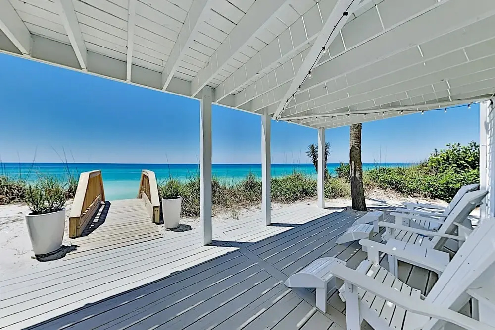 New Listing! The Beach House - Gulf-front Haven 4 Bedroom Home
