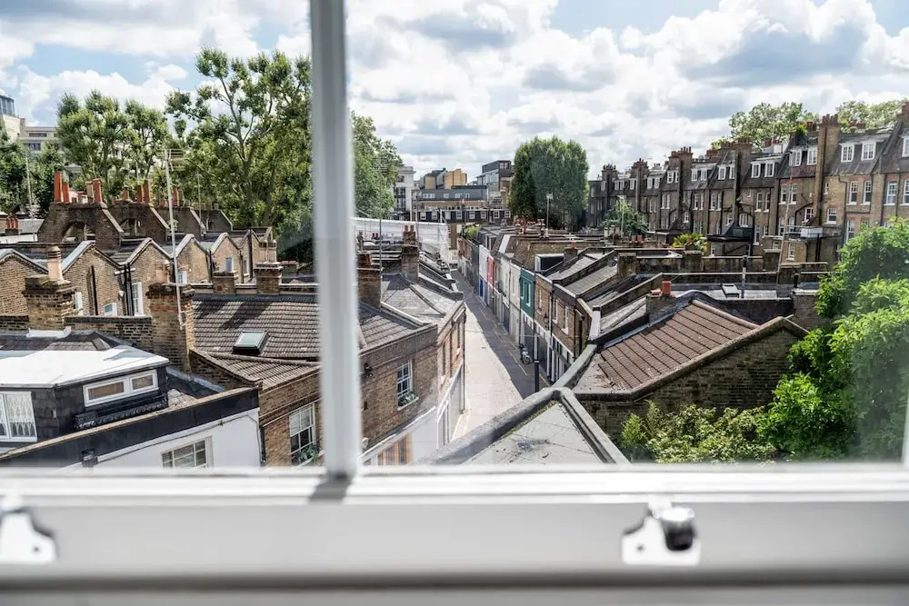 Impressive and Gorgeous Kensington Family Home