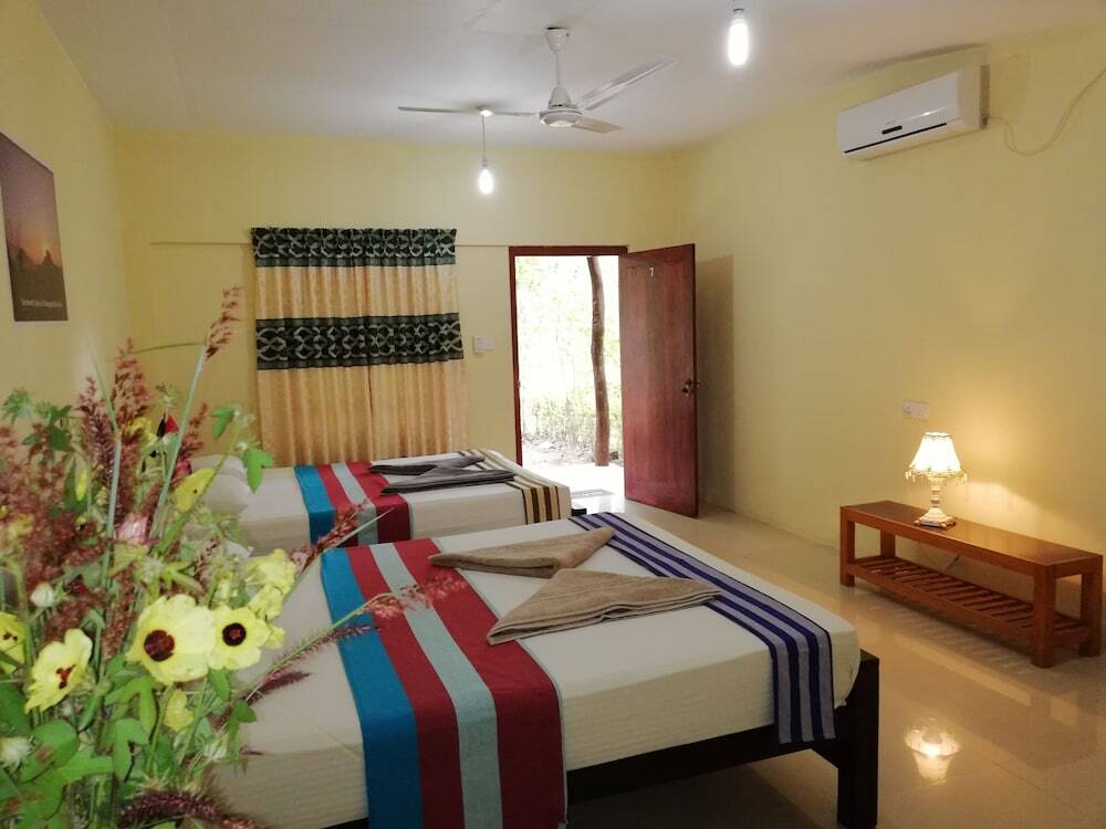 Sigiri Choona Lodge