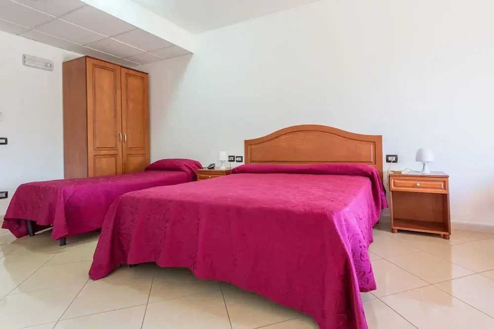 Hotel Plaza - Chambres