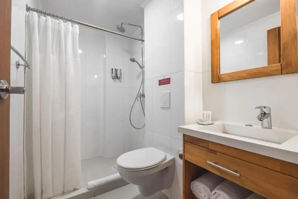 Majestic City Suites & Beach Hotel - Chambres